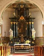 Blick auf den Barockaltar der Wallfahrtskirche in Zell